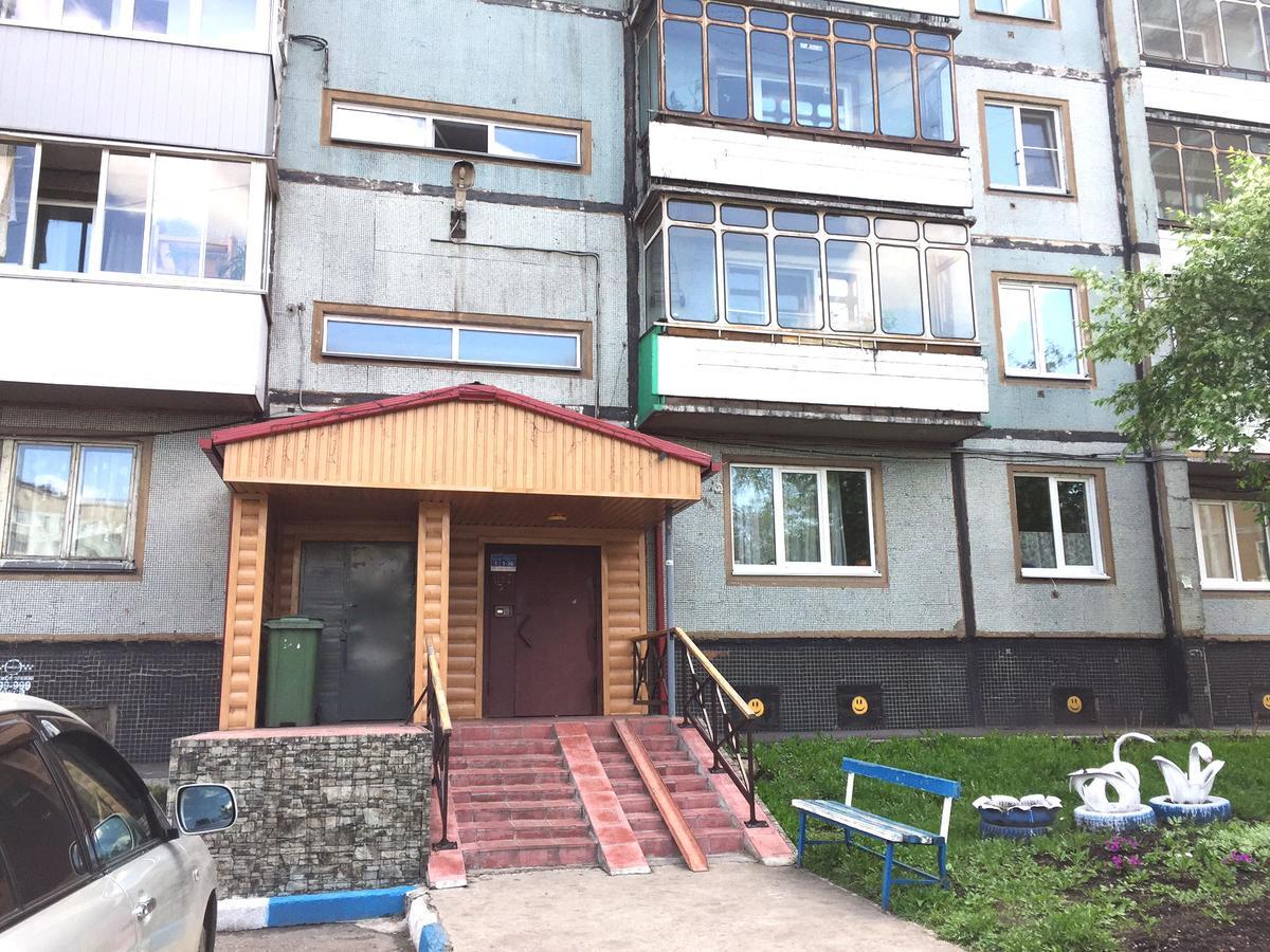 Apartment Tsiolkovskogo 27 Novokuznetsk Exterior foto